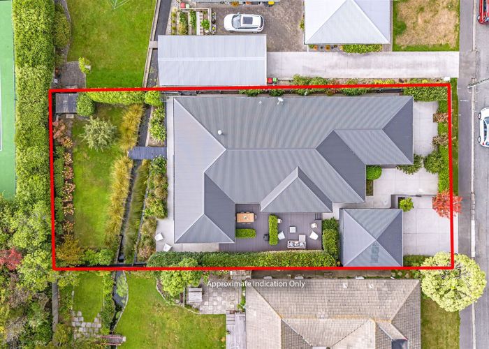  at 9 Bannister Place, Fendalton, Christchurch City, Canterbury