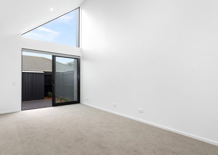  at 8/7 Grove Road, Addington, Christchurch City, Canterbury