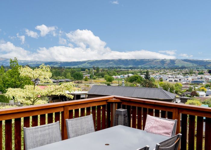  at 14 Tweed Street, Kinmont Park, Mosgiel