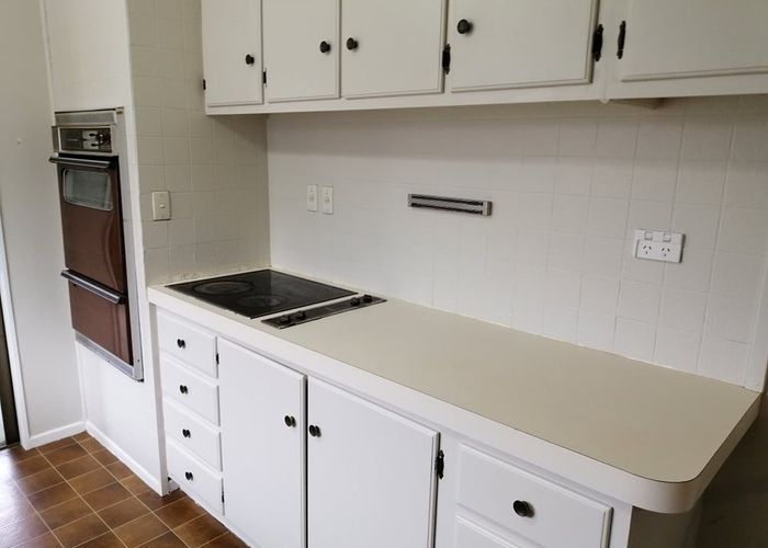  at 111 Norana Road, Timberlea, Upper Hutt, Wellington