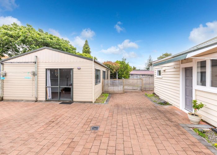  at 209 Kihikihi Road, Te Awamutu