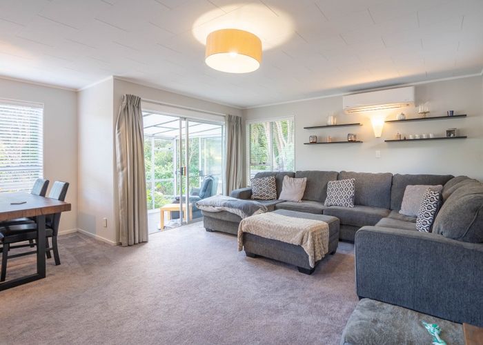  at 5B Sea Vista Drive, Pukerua Bay, Porirua