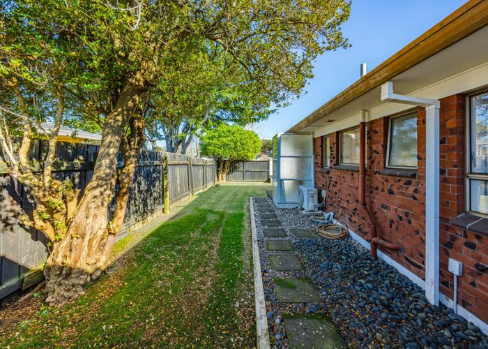  at 1/22 Beaumaris Way, Conifer Grove, Papakura, Auckland