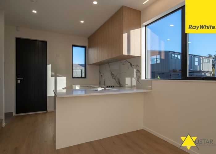  at 6/131 Lancaster Road, Beach Haven, North Shore City, Auckland