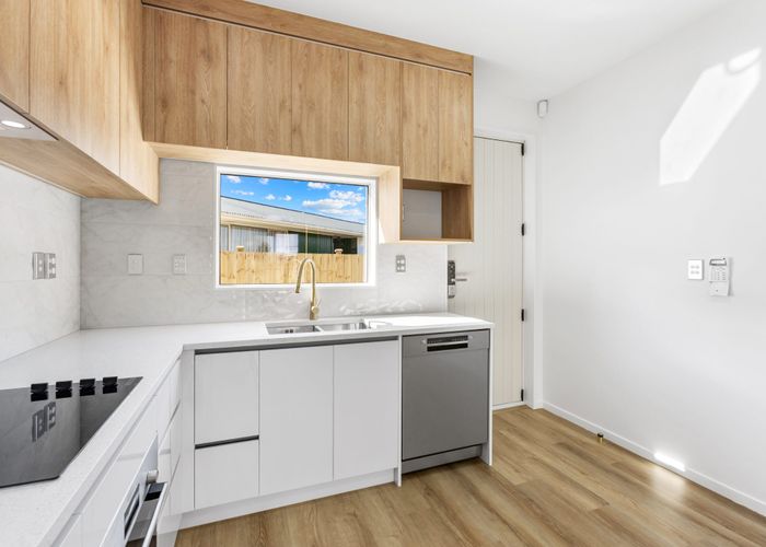  at 2A Feasegate Street, Manurewa, Manukau City, Auckland