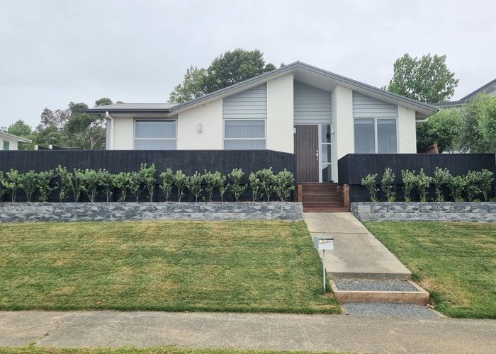  at 17 Fantail Crescent, Maraetai, Manukau City, Auckland