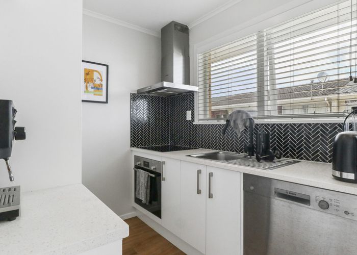  at 2/69 Coronation Road, Papatoetoe, Manukau City, Auckland