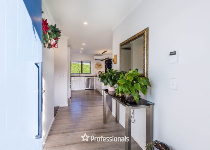  at 3 Nikau Lane, Timberlea, Upper Hutt, Wellington