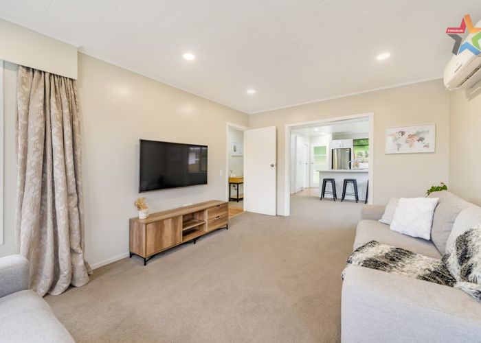  at 15 Timaru Grove, Kelson, Lower Hutt