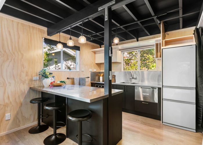  at 137 Aro Street, Aro Valley, Wellington, Wellington