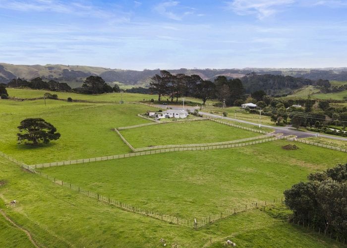  at 2594 Awhitu Road, Awhitu, Franklin, Auckland