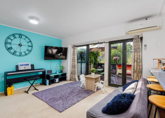  at 15/65 Rangatira Road, Beach Haven, North Shore City, Auckland