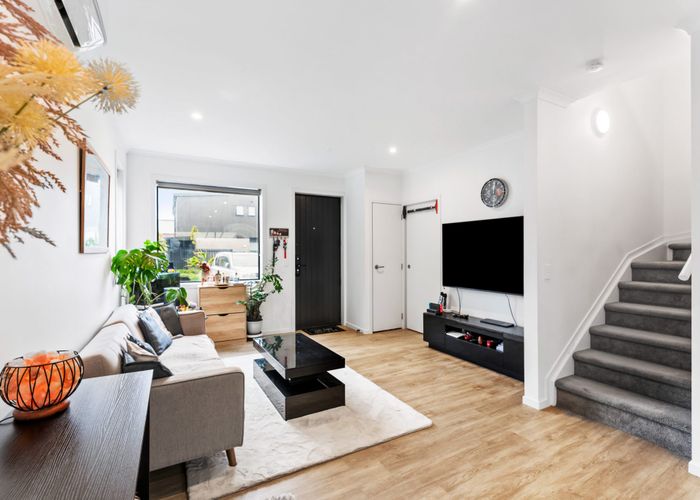  at 35 Te Tihi Street, Wiri, Manukau City, Auckland