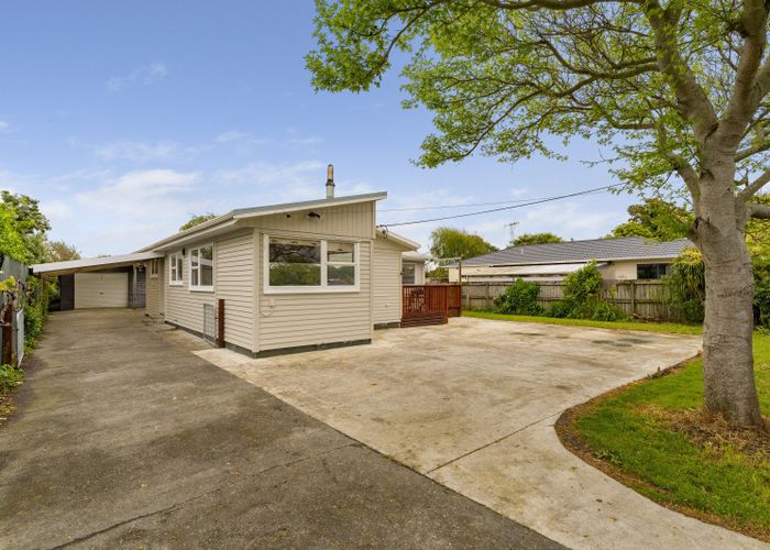  at 103 Atkinson Avenue, Otaki Beach, Otaki
