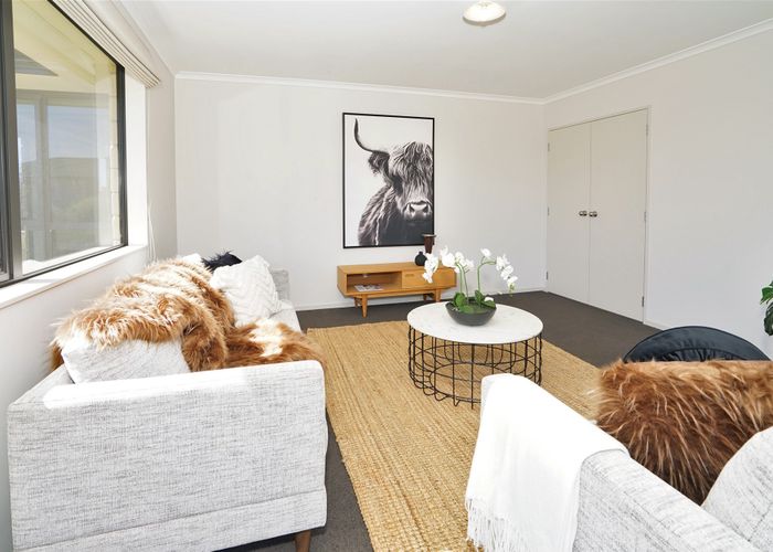  at 28 Kawariki Drive, Baverstock, Hamilton