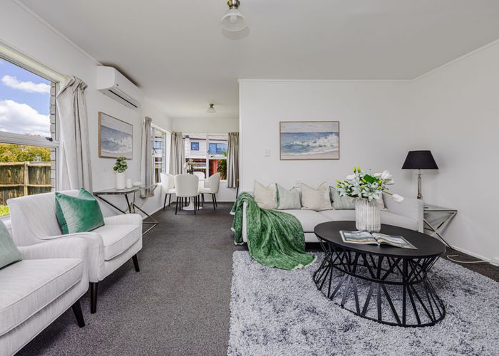  at 4/3 Corin Avenue, Manurewa, Auckland