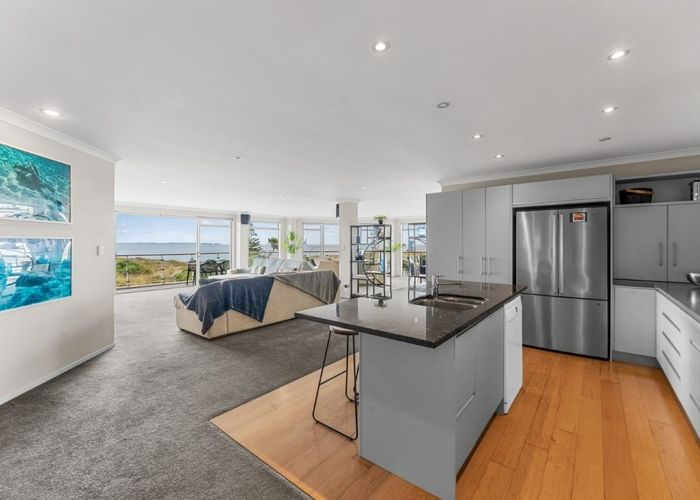  at 9/898-900 Papamoa Beach Road, Papamoa Beach, Tauranga, Bay Of Plenty