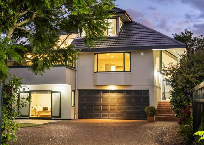  at 18 Landscape Road, Mount Eden, Auckland