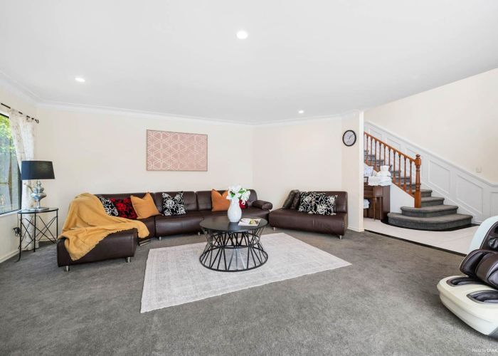  at 33 Killybegs Drive, Pinehill, Auckland