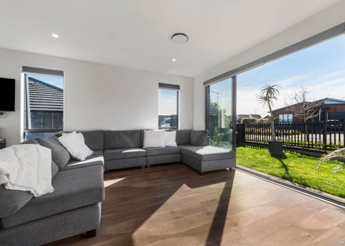  at 4 Ricketts Road, Milldale, Rodney, Auckland