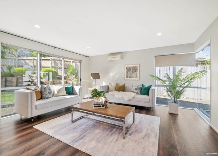  at 10 Carol Lee Place, Albany Heights, Auckland