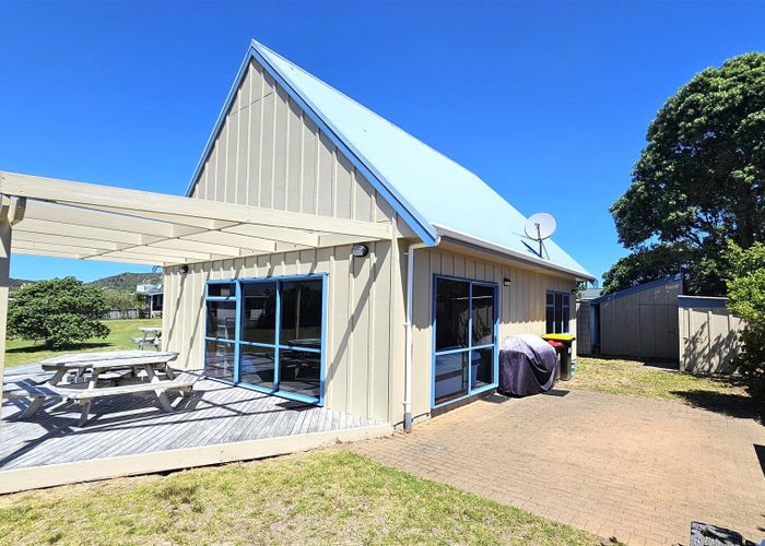  at 135 Kowhai Avenue, Matarangi, Thames-Coromandel, Waikato