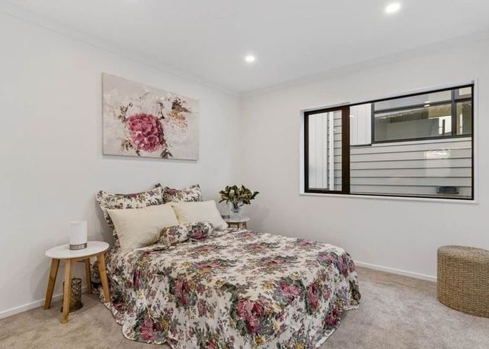  at 29D Littlejohn Street, Hillsborough, Auckland