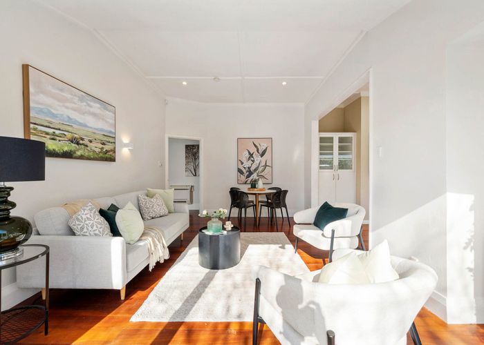  at 24 Wha Street, Lyall Bay, Wellington