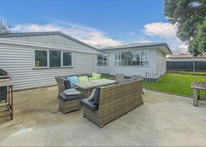  at 22 Motuoapa Place, Kelvin Grove, Palmerston North, Manawatu / Whanganui