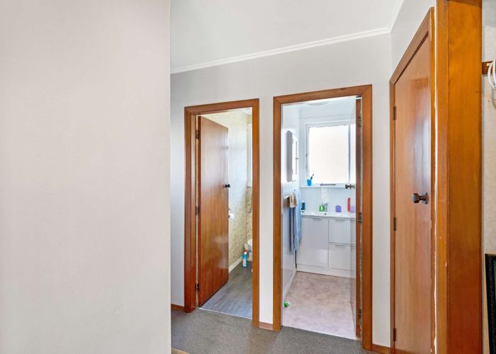  at 15 Churchill Crescent, Tawhero, Whanganui, Manawatu / Whanganui
