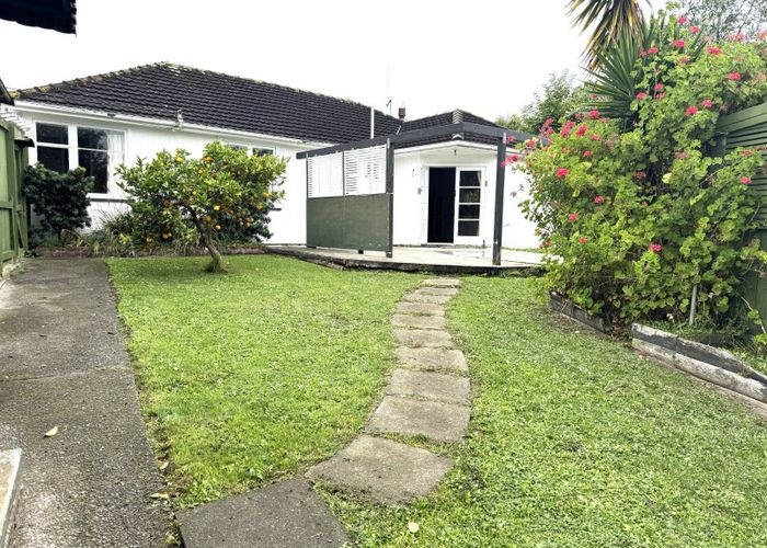  at 3 Nottingham Avenue, Awapuni, Palmerston North, Manawatu / Whanganui