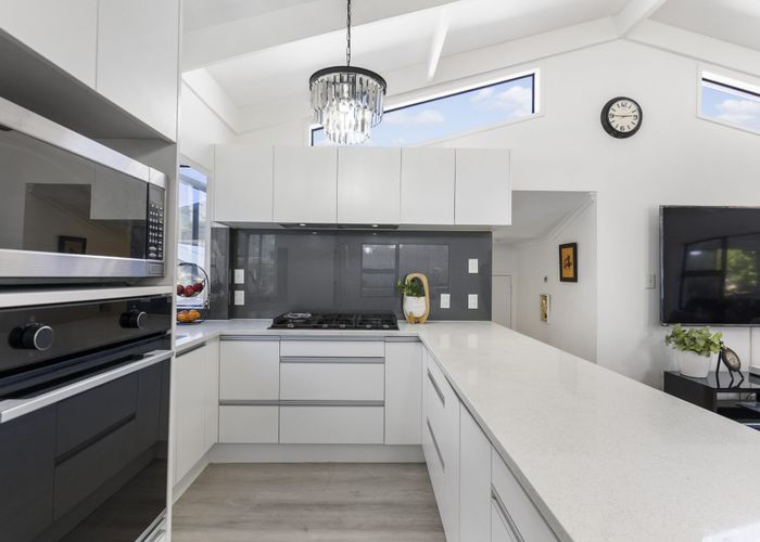  at 10B Penton Road, Stanmore Bay, Whangaparaoa