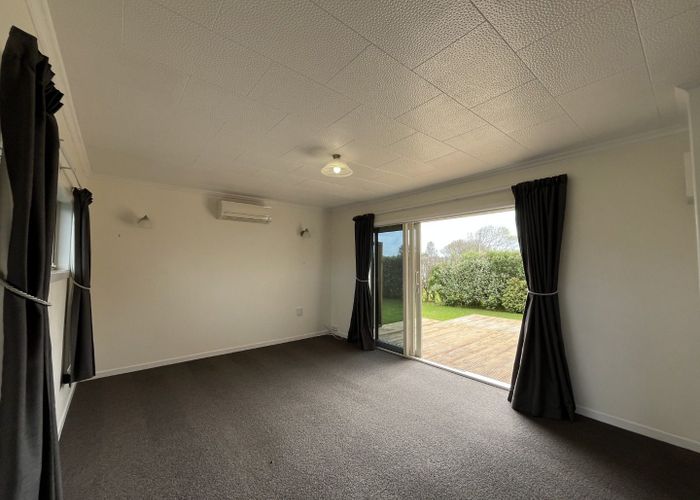  at 1 Truby King Street, Merrilands, New Plymouth, Taranaki