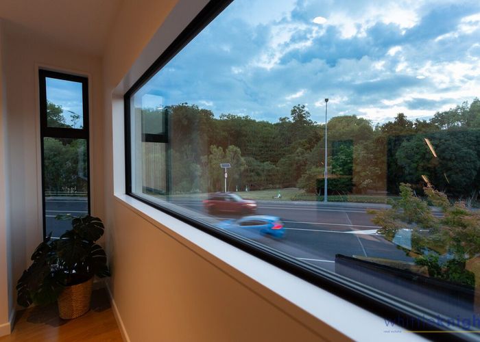  at 2/11 Carlton Mill Road, Merivale, Christchurch City, Canterbury