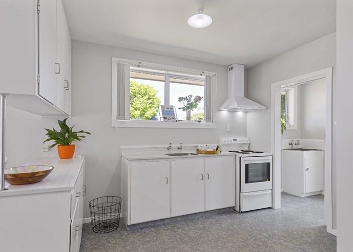  at 1/17 Tyrone Street, Belfast, Christchurch City, Canterbury