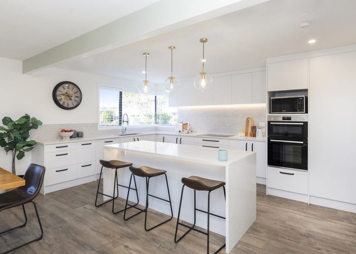 at 54 Regency Crescent, Redwood, Christchurch