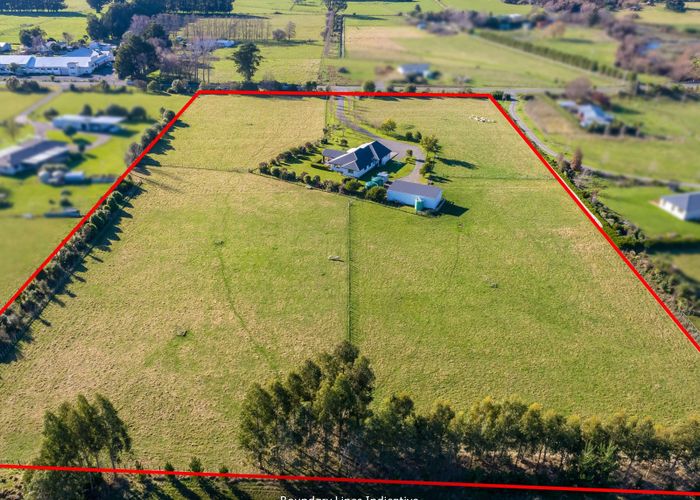  at 421 Belvedere Road, Carrington, Carterton