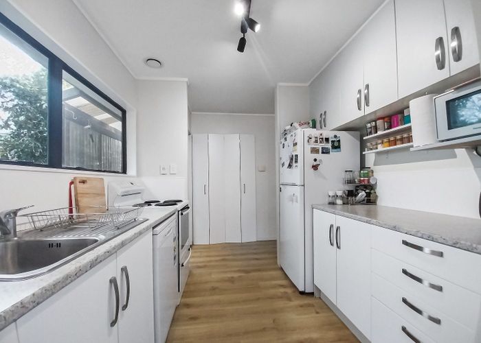  at 3/1582 Great North Road, Waterview, Auckland City, Auckland