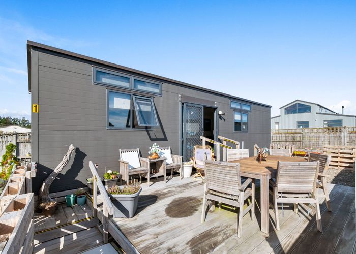  at 1 Sandown Avenue, Himatangi, Manawatu, Manawatu / Whanganui