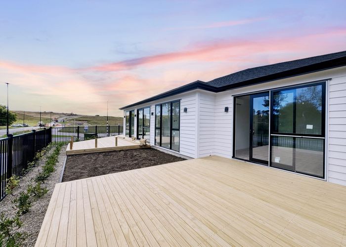  at 2 Lucent Lane, Milldale, Rodney, Auckland