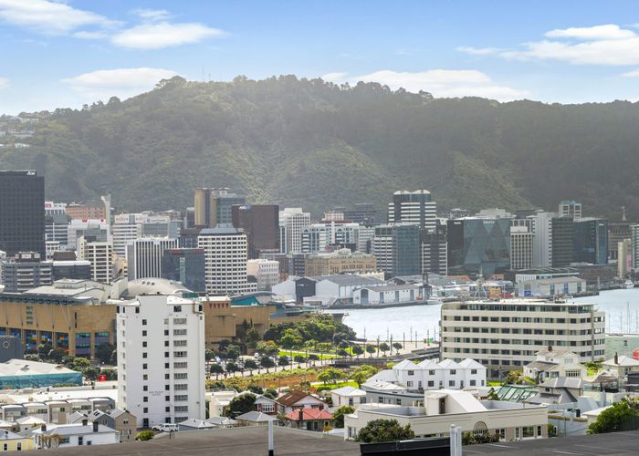  at 11 Lawson Place, Mount Victoria, Wellington