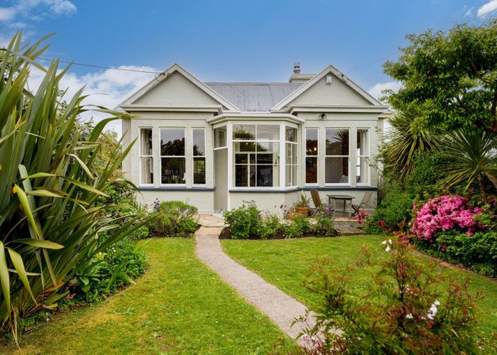  at 15 Kenmure Road, Belleknowes, Dunedin