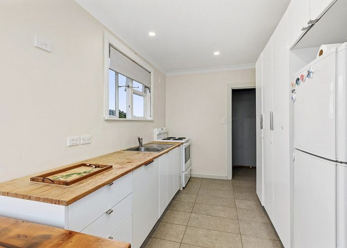  at 1 Morere Street, Titahi Bay, Porirua, Wellington