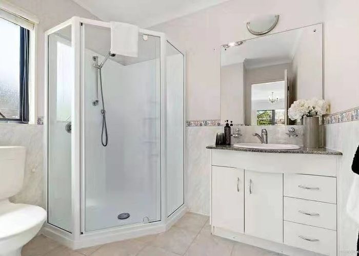  at 5 Coleraine Place, East Tamaki, Auckland