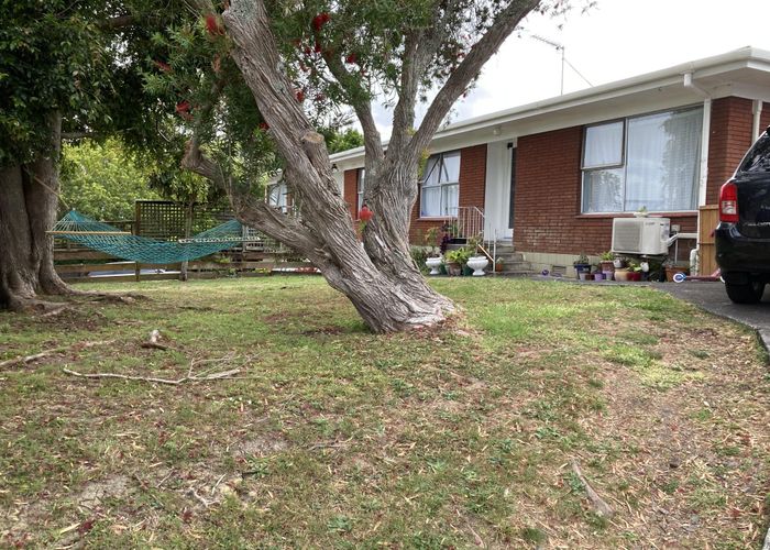  at 2/1 Leigh Terrace, Bayview, North Shore City, Auckland