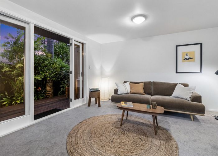  at 41 Old Lake Road, Devonport, North Shore City, Auckland