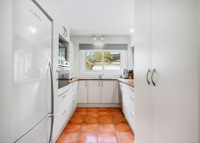  at 1 Sandiacre Way, Browns Bay, North Shore City, Auckland