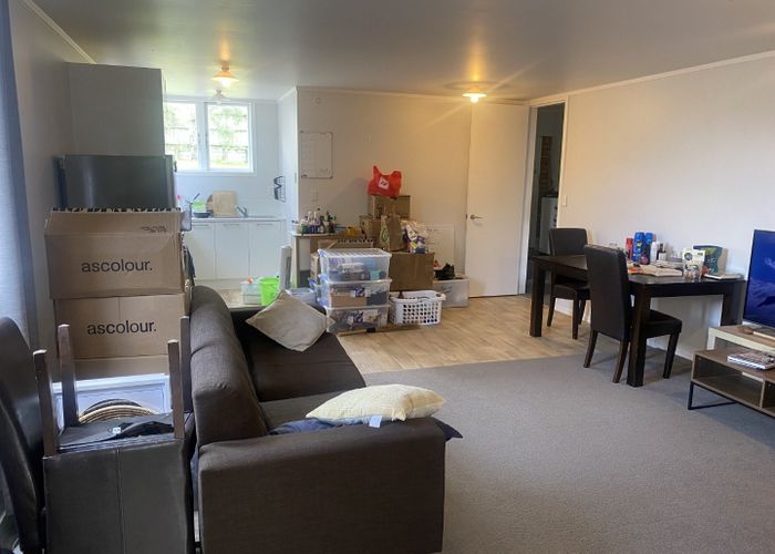  at 20 Taipari Road, Te Atatu Peninsula, Auckland
