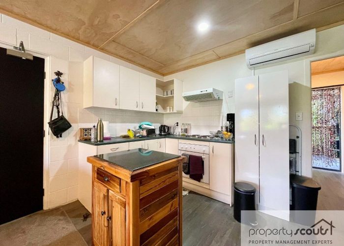  at 4/57 Carrington Street, Vogeltown, New Plymouth, Taranaki