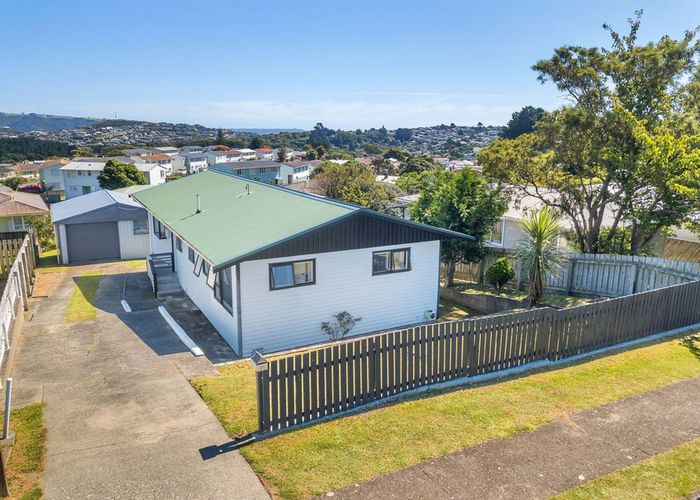  at 71 Arahura Crescent, Waitangirua, Porirua